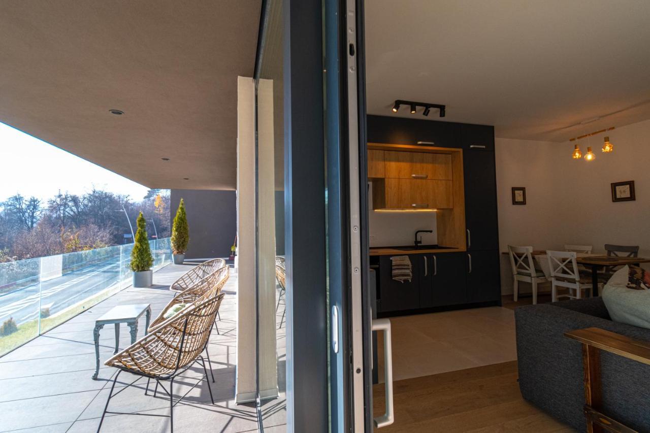 Mirador Bohemian Apt With Views Over Old Town And Tampa Mountain, Near Poiana Μπρασόβ Εξωτερικό φωτογραφία